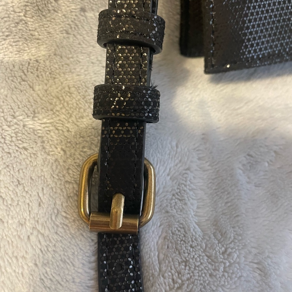 American Leather Co Black Leather Crossbody Bag - Picture 7 of 9